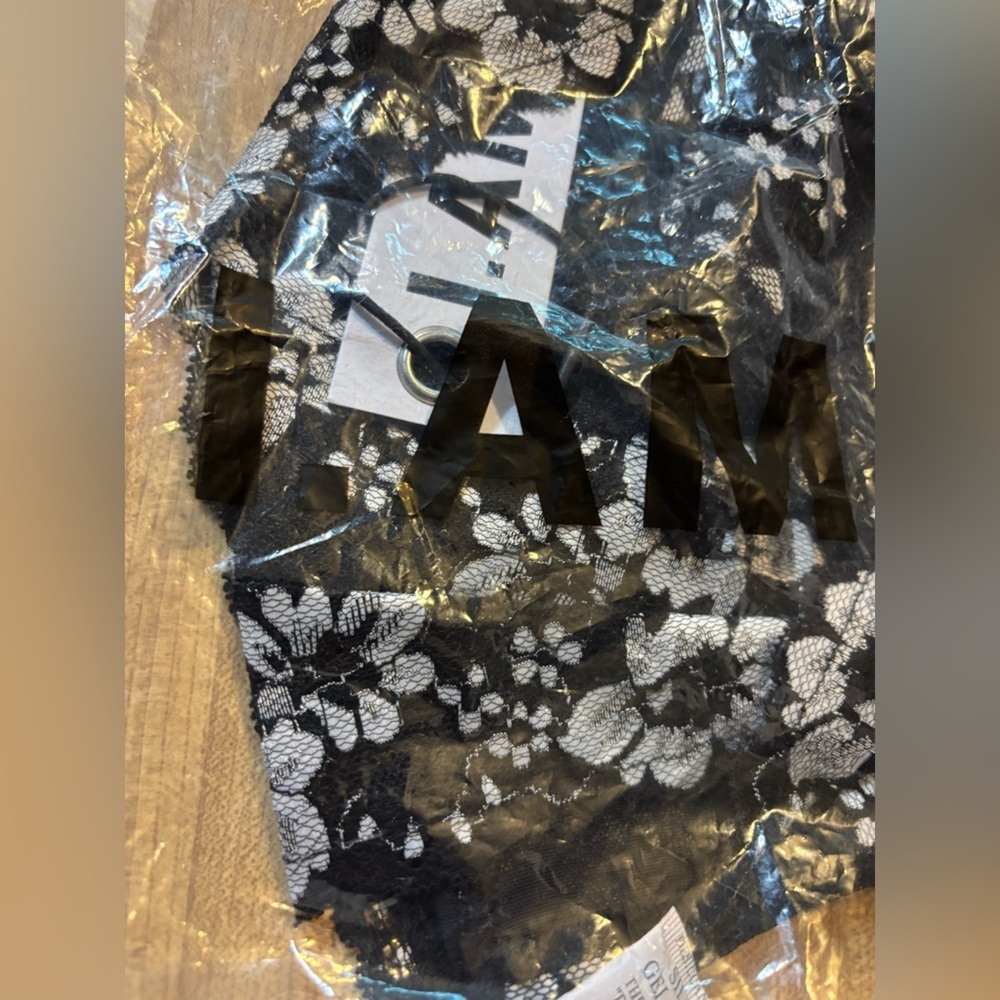 I.AM.GIA. NEW top women’s szXS One shoulder top black cream floral panelled lace - Picture 7 of 7